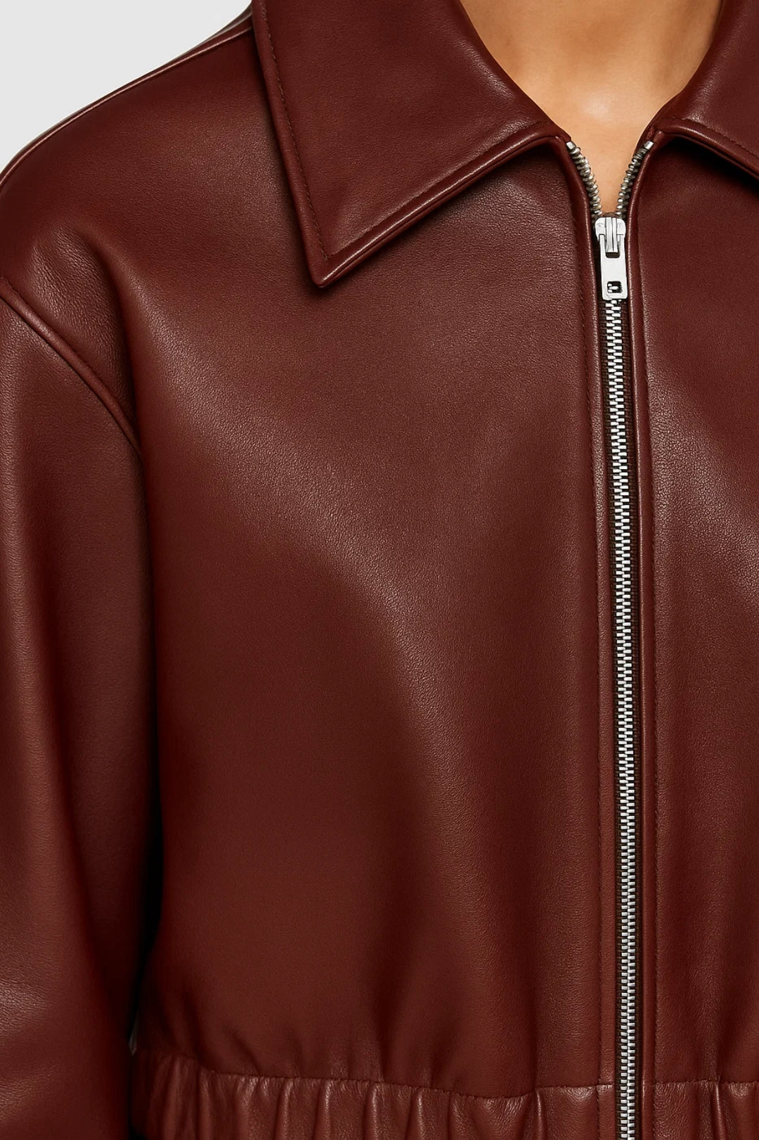 Lyhyt Nahkatakki | Syvä Bordeauxpunainen