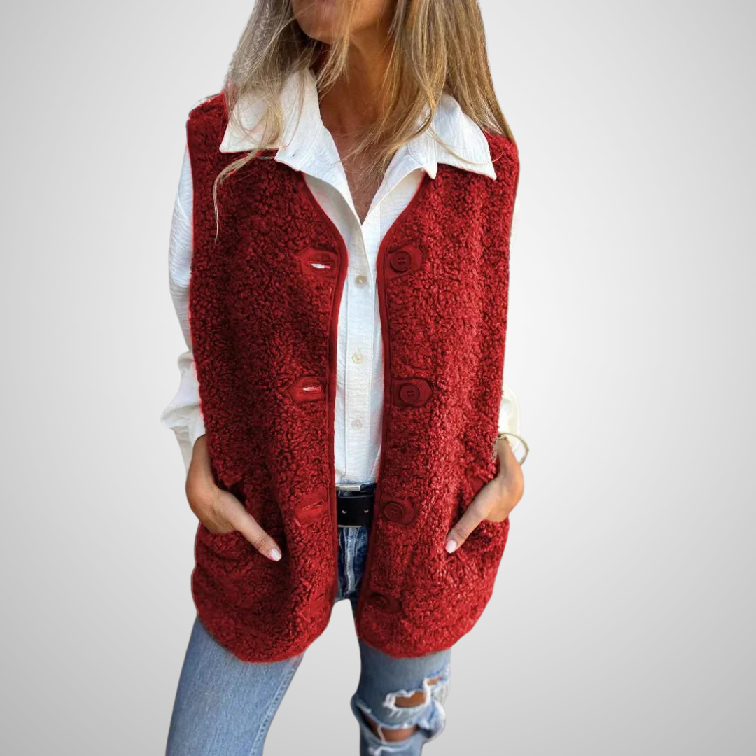 NOORA | Västen som följer din stil och värmer dig