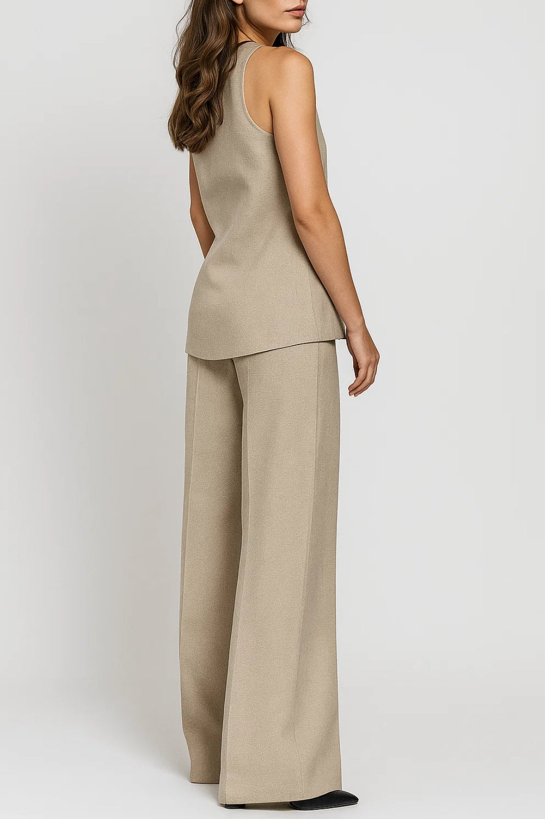 Kaksiosainen Setti Naisille | Hihaton Muotoiltu Liivi ja Housut | Tyylikäs ja Moderni