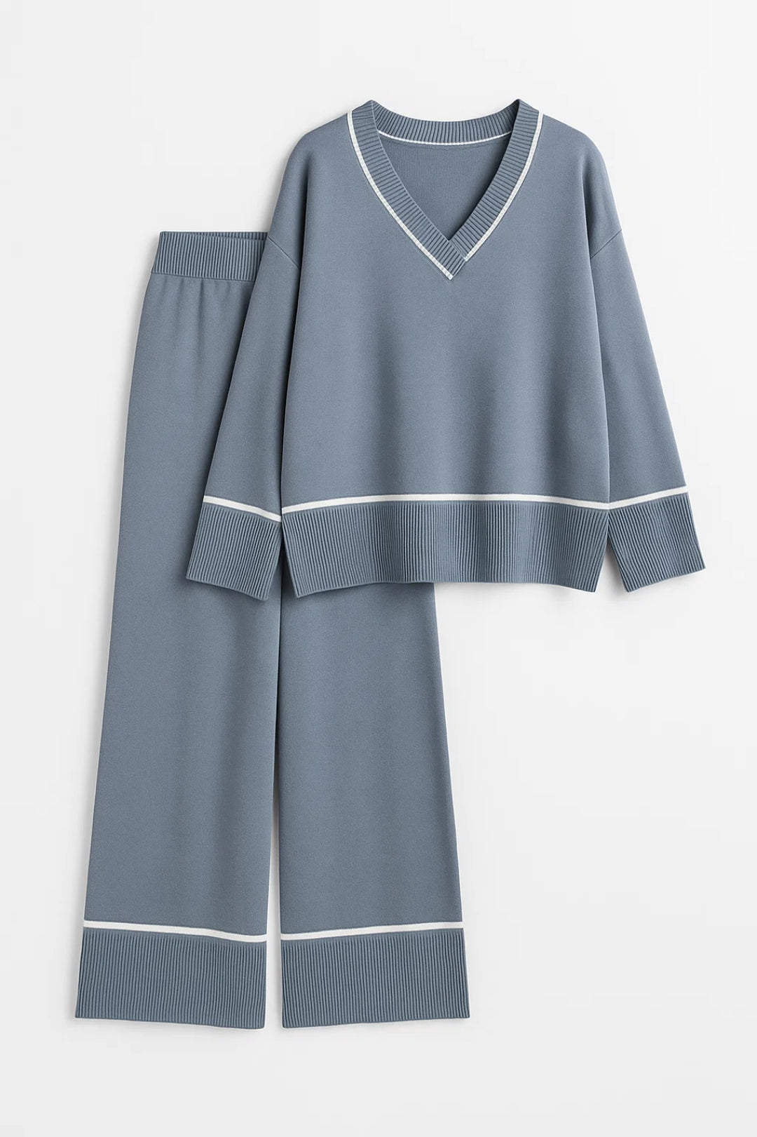 Loungewear Setti | Syvä V-kaula-aukko Kontrastiyksityiskohdilla | Rentoa Istuvuutta