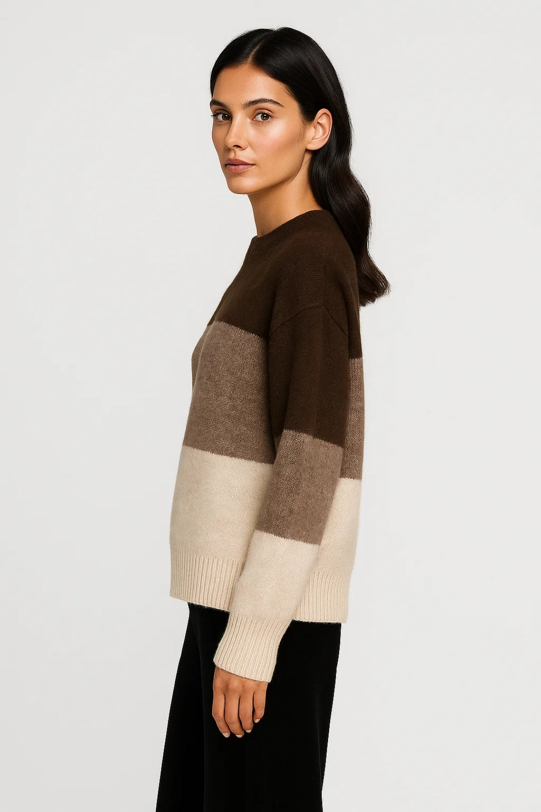 Raidallinen Naisten Neule | Kudottu Malli Väripinnoilla | Lämmin ja Rentoa