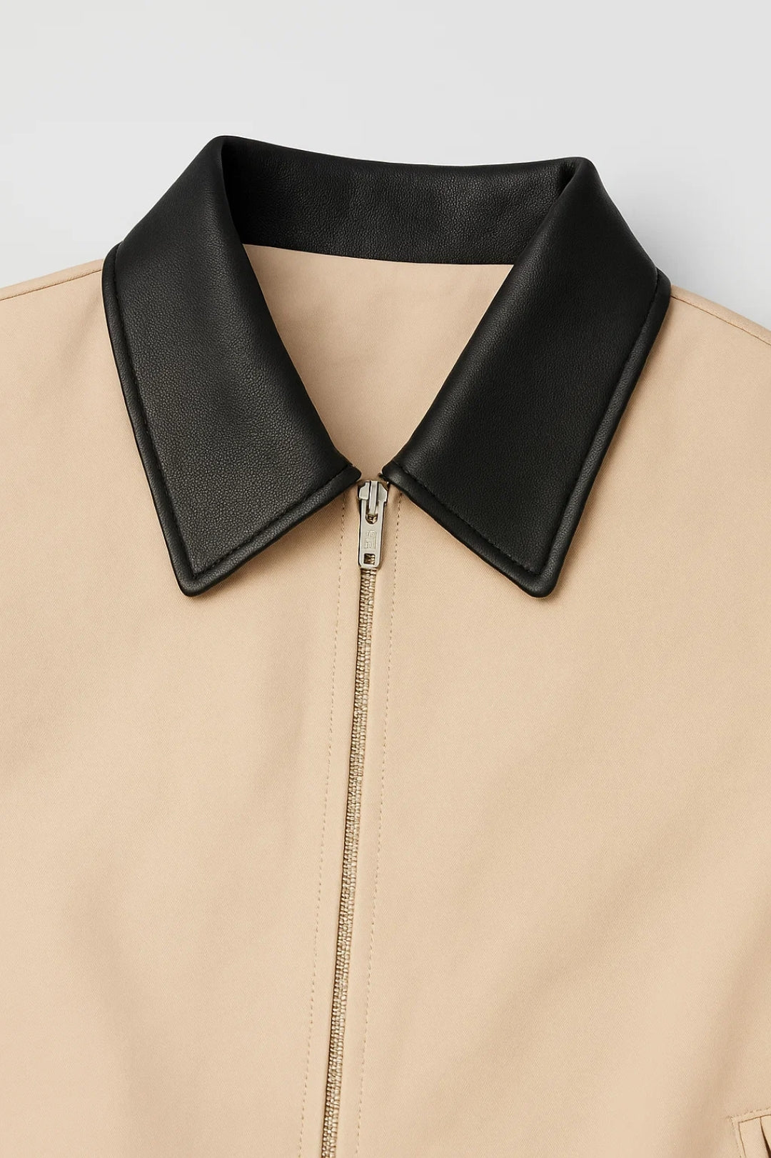 Minimalistinen Naisten Takki | Suora Leikkaus Kontrastivärillä Varustettuna Kauluksena | Moderni ja Hienostunut