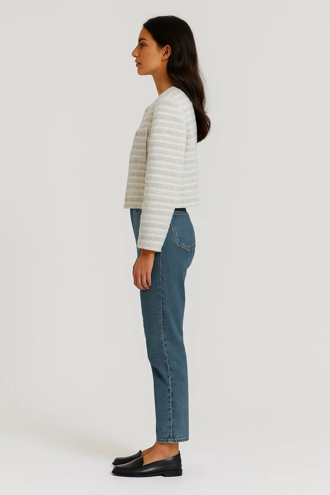 Bouclé Takki Kokoelma | Naisten Takki Helmi-nappikiinnityksellä ja Ylellisellä Rakenteella | Kevyt ja Hengittävä